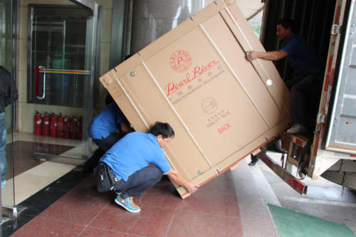 清流钢琴贵重工艺品无忧运